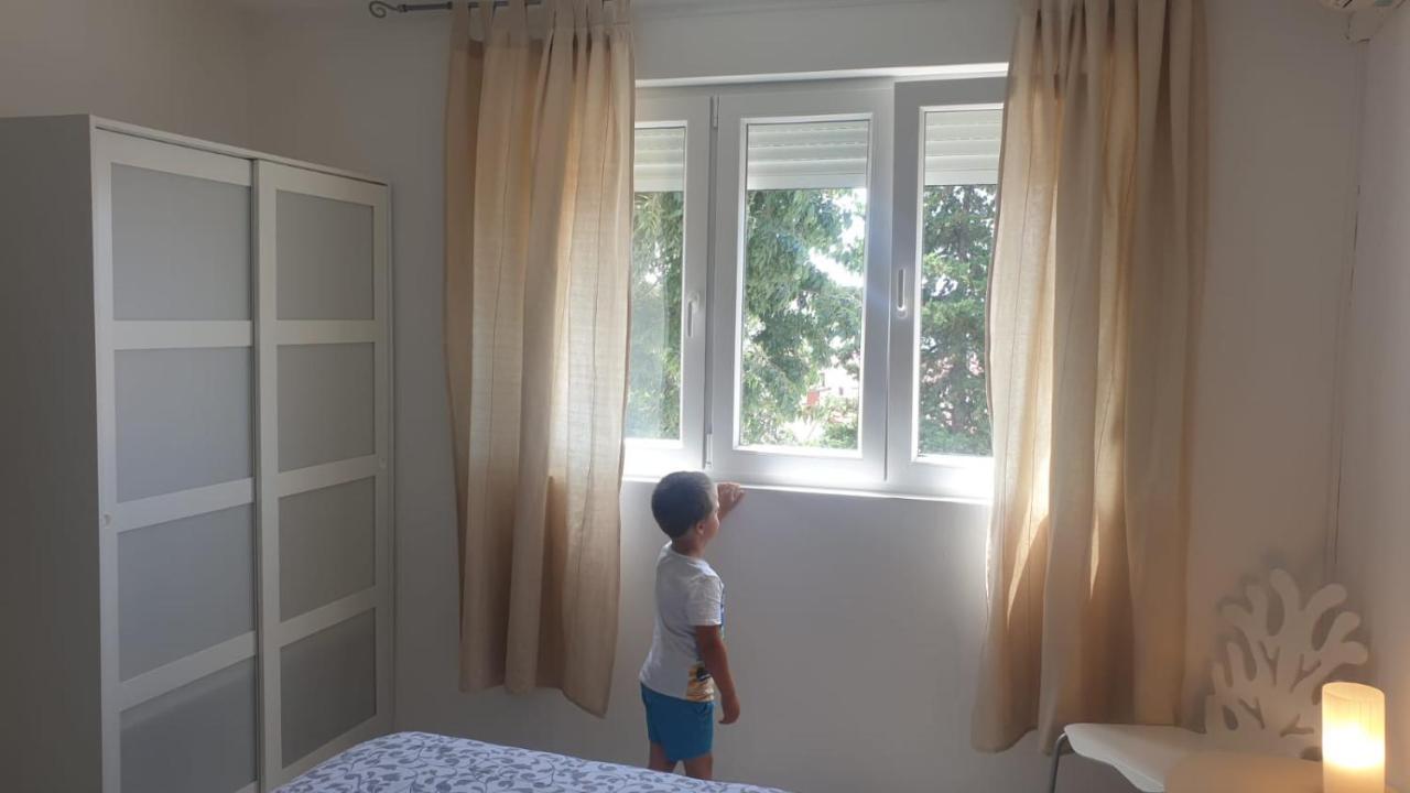 קריקווניצה Sanela- Apartman Za Bezbrizan Odmor מראה חיצוני תמונה